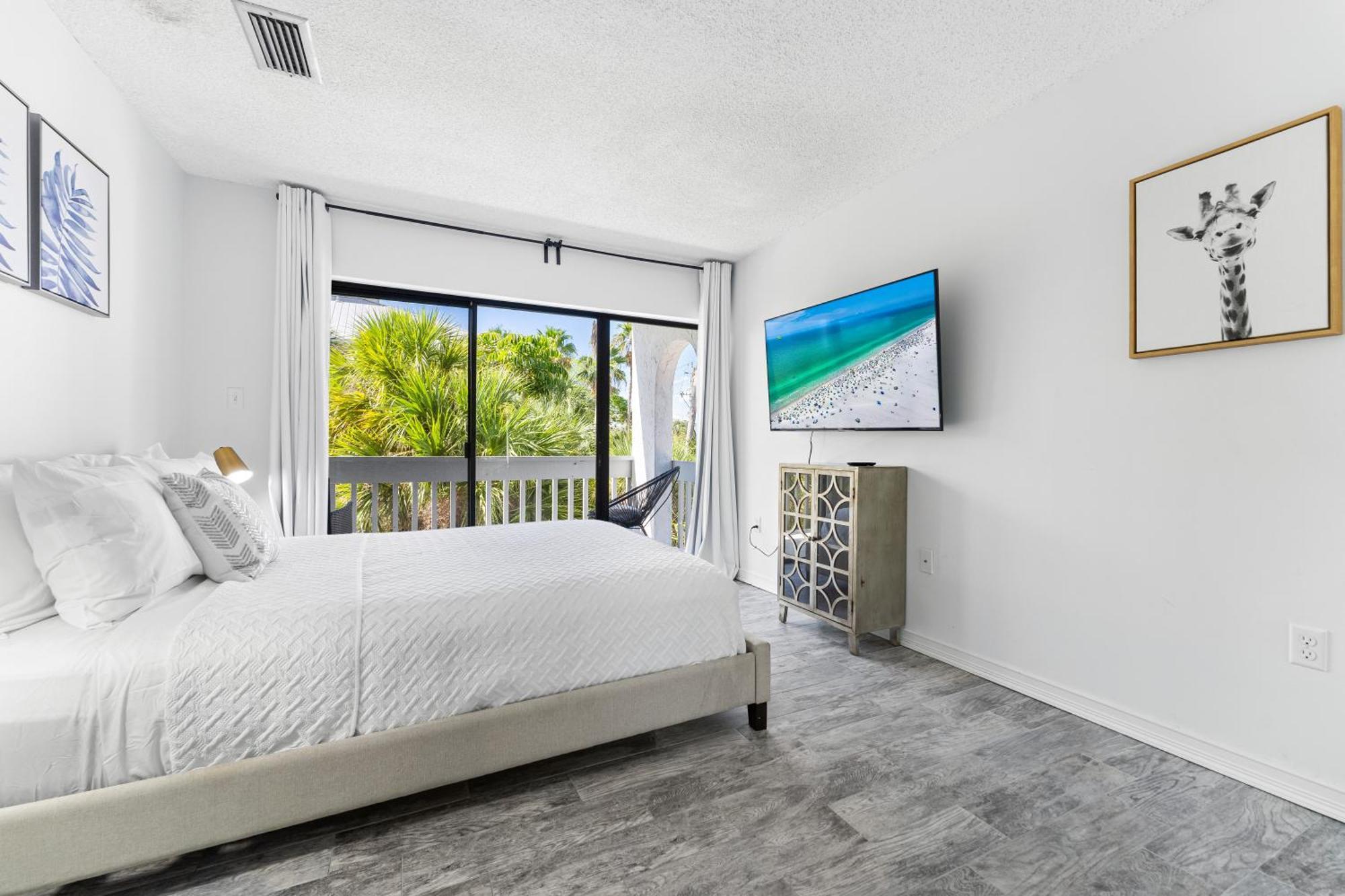 Just Beachy By Beachside Management *
